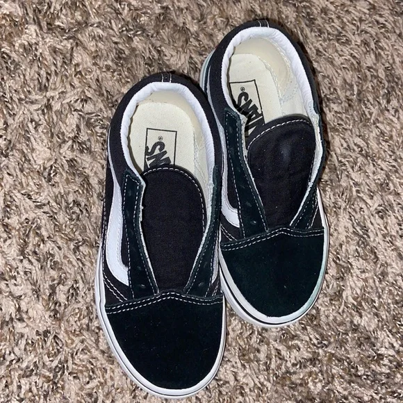 Vans - Picture 3 of 4